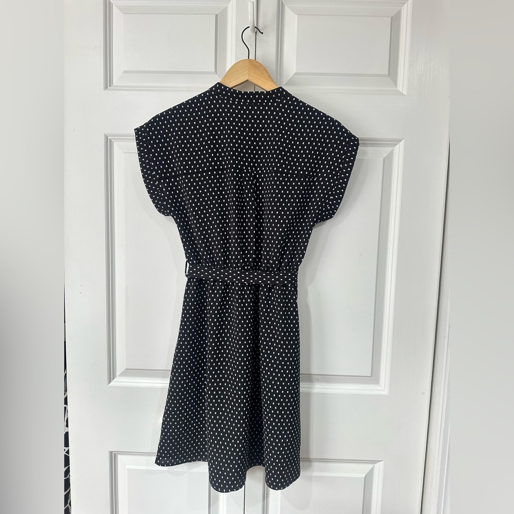 Monteau Black & White Print Dress Size L Tie Waist - Picture 2 of 6